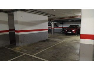 Parking coche en Provençals del Poblenou. Plaza de parking en venta para coche en poblenou Parking coche en Provençals del Poblenou. Plaza de parking en venta para coche en poblenou