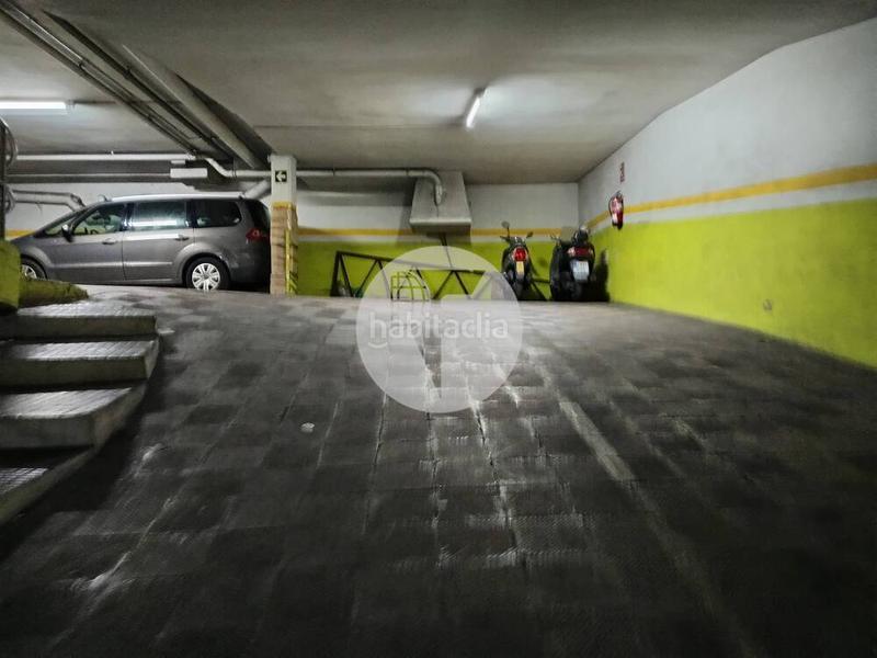 Foto 1a5c5c76-c1f5-48c4-aba9-d733eb150c60. Car parking in Centre Granollers Foto 1a5c5c76-c1f5-48c4-aba9-d733eb150c60. Car parking in Centre Granollers