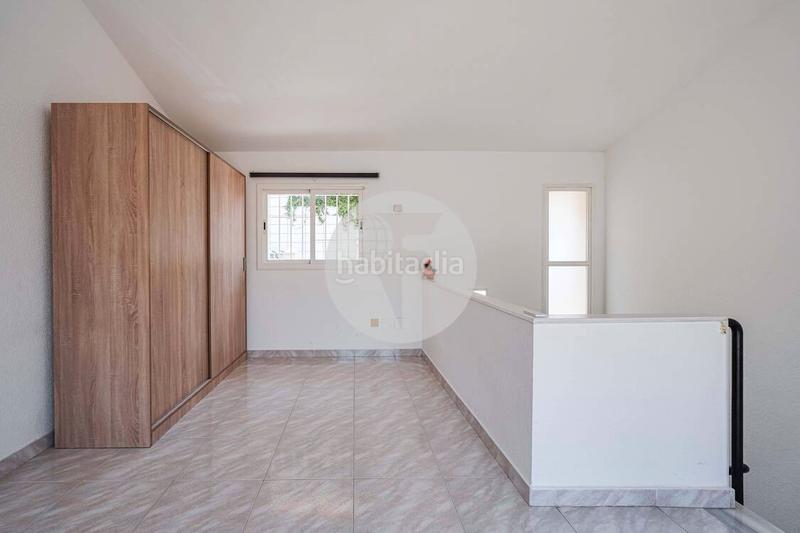 Foto 27c7f63c-6b5f-408e-bdfc-ed63a66bbe25. Casa adossada amb calefacció aparcament piscina a Sitges Foto 27c7f63c-6b5f-408e-bdfc-ed63a66bbe25. Casa adossada amb calefacció aparcament piscina a Sitges