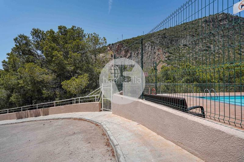 Foto 3076f196-ff10-499e-bced-c53ed79292dc. Casa adossada amb calefacció aparcament piscina a Sitges Foto 3076f196-ff10-499e-bced-c53ed79292dc. Casa adossada amb calefacció aparcament piscina a Sitges