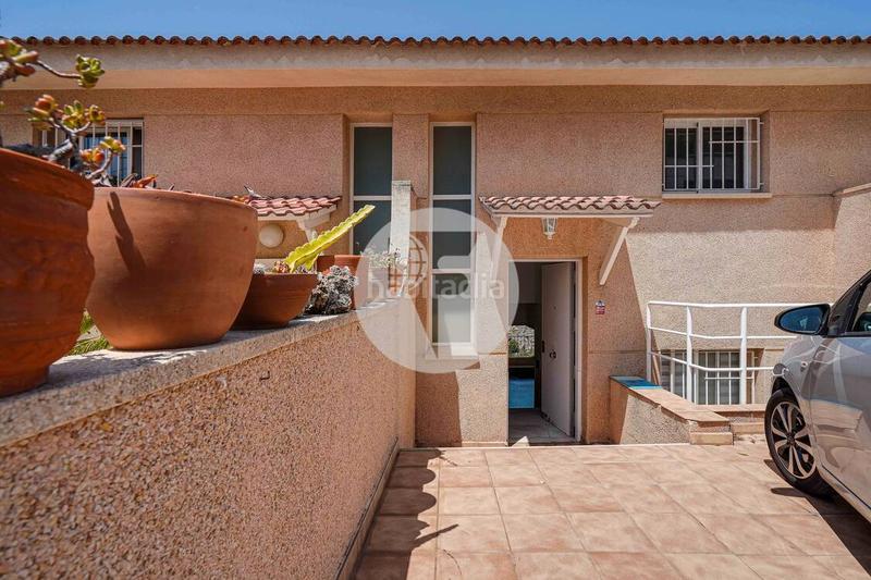 Foto 9c8e6688-8258-4ca6-8f9a-9fb3f44b4867. Casa adossada amb calefacció aparcament piscina a Sitges Foto 9c8e6688-8258-4ca6-8f9a-9fb3f44b4867. Casa adossada amb calefacció aparcament piscina a Sitges