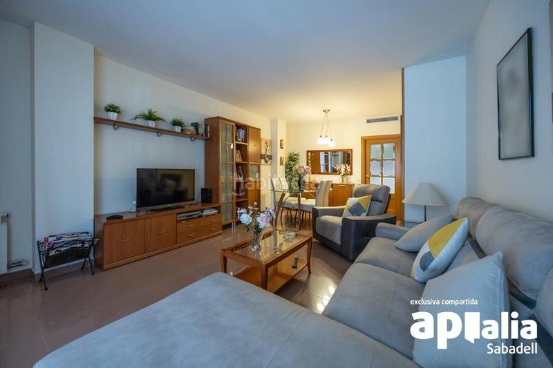 Foto 672d92cf-75a2-45b4-8265-b62f045a7136. Ground floor with heating parking in Can Puiggener Sabadell Foto 672d92cf-75a2-45b4-8265-b62f045a7136. Ground floor with heating parking in Can Puiggener Sabadell