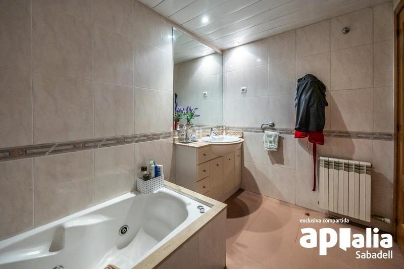 Foto c2657d9c-faa4-4faa-8720-e8dd91f94614. Ground floor with heating parking in Can Puiggener Sabadell Foto c2657d9c-faa4-4faa-8720-e8dd91f94614. Ground floor with heating parking in Can Puiggener Sabadell