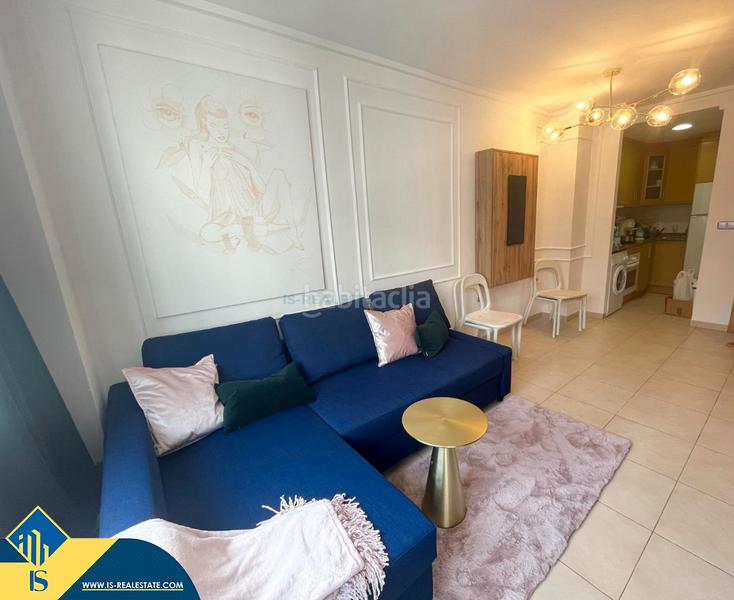 Foto eb8bd036-1e75-42e7-81db-d79bc02f0c6b. Apartament amb calefacció piscina a Palmeral Alicante Foto eb8bd036-1e75-42e7-81db-d79bc02f0c6b. Apartament amb calefacció piscina a Palmeral Alicante