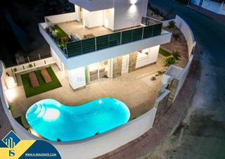Chalet en Rojales. Casas con piscina privada para construir en la provincia de alic Chalet en Rojales. Casas con piscina privada para construir en la provincia de alic