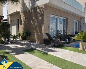 Xalet a Pilar de la Horadada Ciudad. Villa con piscina privada en orihuela costa, provincia de alican Xalet a Pilar de la Horadada Ciudad. Villa con piscina privada en orihuela costa, provincia de alican