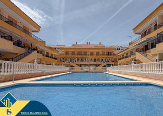 Dúplex a Los Europeos. Apartamento dúplex renovado con piscina comunitaria, en la provi Dúplex a Los Europeos. Apartamento dúplex renovado con piscina comunitaria, en la provi
