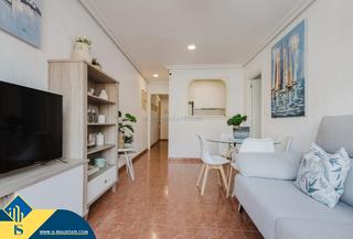 Apartament a Puerto Deportivo. Apartamento renovado con terraza, en la provincia de alicante, e Apartament a Puerto Deportivo. Apartamento renovado con terraza, en la provincia de alicante, e