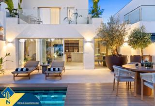 Chalet à La Dama de Noche - La Alzambra. Villa renovada con piscina privada, en la provincia de málaga, e Chalet à La Dama de Noche - La Alzambra. Villa renovada con piscina privada, en la provincia de málaga, e