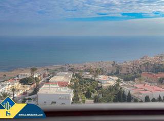 Appartement à Cabo Cervera. Apartamento con terraza en la provincia de alicante, en la local Appartement à Cabo Cervera. Apartamento con terraza en la provincia de alicante, en la local