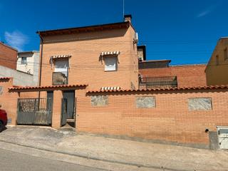 Chalet  Calle cantarranas 3. Chalet en nombela Chalet  Calle cantarranas 3. Chalet en nombela