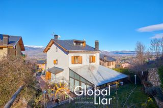 Maison jumelée Alp. Casa per gaudir en família Maison jumelée Alp. Casa per gaudir en família