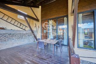 Masia Camí de la ribereta. Casa con encanto en err Masia Camí de la ribereta. Casa con encanto en err