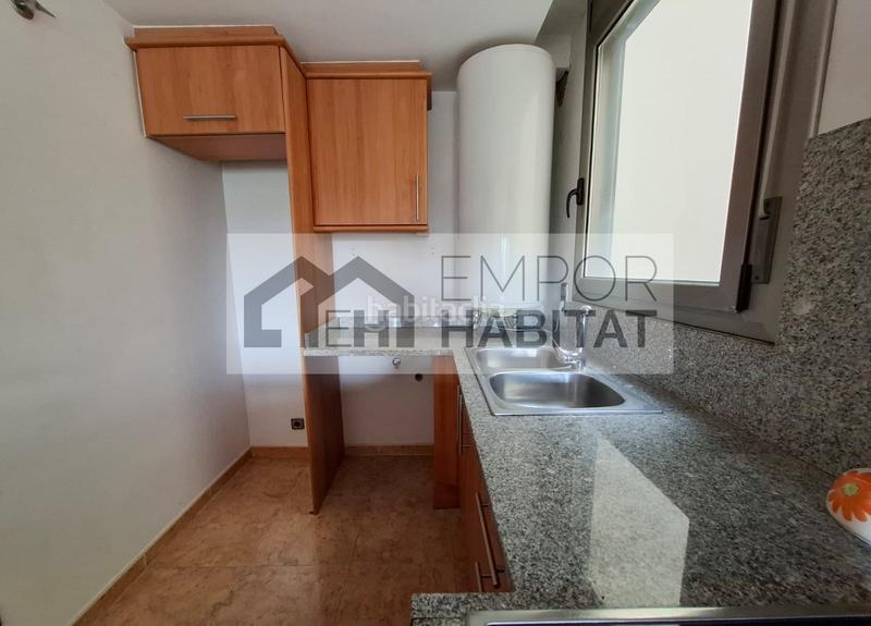 Foto f382e57d-f505-4956-9431-b11147e016fe. Apartament amb calefacció a El Port Llançà Foto f382e57d-f505-4956-9431-b11147e016fe. Apartament amb calefacció a El Port Llançà
