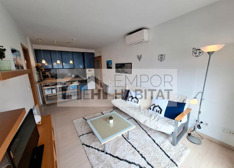 Foto 2a898ff8-b08e-4ae3-bc08-02f2b485d61b. Apartament amb aparcament a El Port Llançà Foto 2a898ff8-b08e-4ae3-bc08-02f2b485d61b. Apartament amb aparcament a El Port Llançà