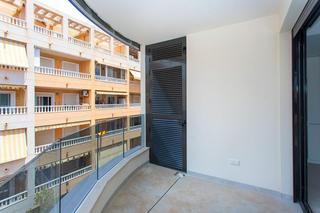 Apartament  Calle ramon gallud 164. Apartamento de 2 dormitorios 2 baños en torrevieja en playa del Apartament  Calle ramon gallud 164. Apartamento de 2 dormitorios 2 baños en torrevieja en playa del