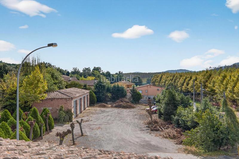 Foto 03db2dd9-38ca-4d28-b393-96c11aa42cb0. Edificio edifici en venda ( restaurant + 2 habitatges ) en Massanes Foto 03db2dd9-38ca-4d28-b393-96c11aa42cb0. Edificio edifici en venda ( restaurant + 2 habitatges ) en Massanes