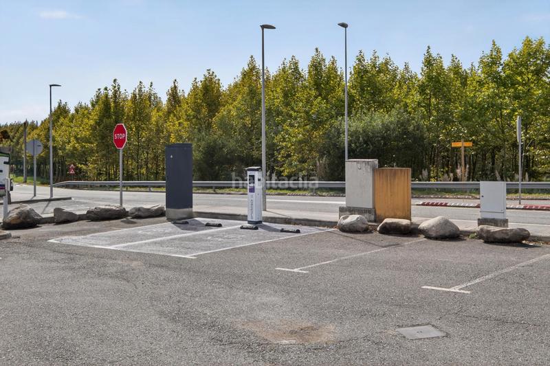 Foto 519eead1-ea3d-4318-a36d-2ecb51de9dac. Edificio edifici en venda ( restaurant + 2 habitatges ) en Massanes Foto 519eead1-ea3d-4318-a36d-2ecb51de9dac. Edificio edifici en venda ( restaurant + 2 habitatges ) en Massanes