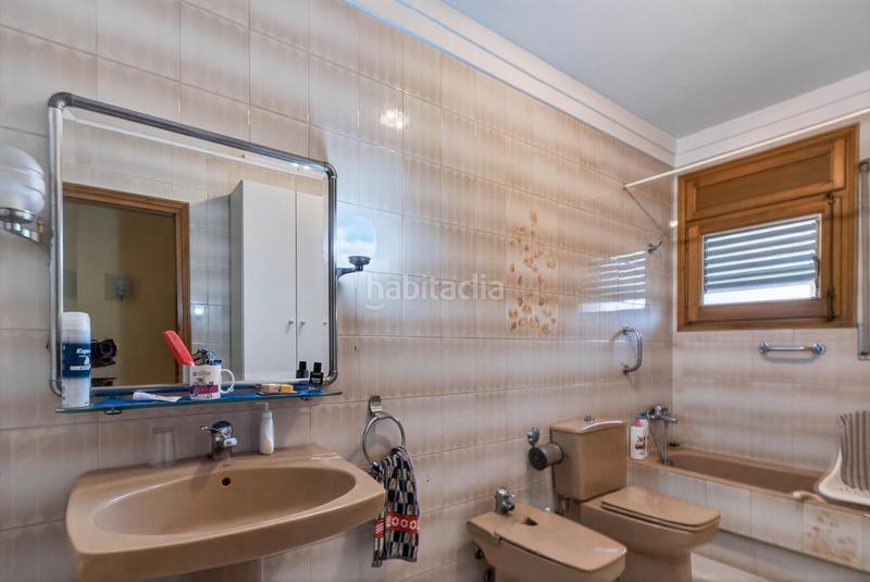 Foto a184bc9d-f61a-4cfa-be83-9f497b90d9ea. Edificio edifici en venda ( restaurant + 2 habitatges ) en Massanes Foto a184bc9d-f61a-4cfa-be83-9f497b90d9ea. Edificio edifici en venda ( restaurant + 2 habitatges ) en Massanes