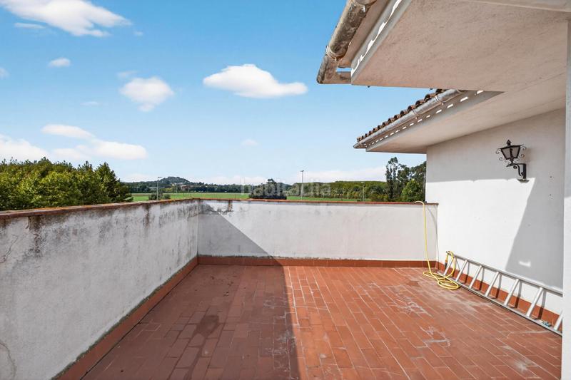 Foto cc34cc54-6aa4-4e99-9959-ff74c21d50d2. Edificio edifici en venda ( restaurant + 2 habitatges ) en Massanes Foto cc34cc54-6aa4-4e99-9959-ff74c21d50d2. Edificio edifici en venda ( restaurant + 2 habitatges ) en Massanes