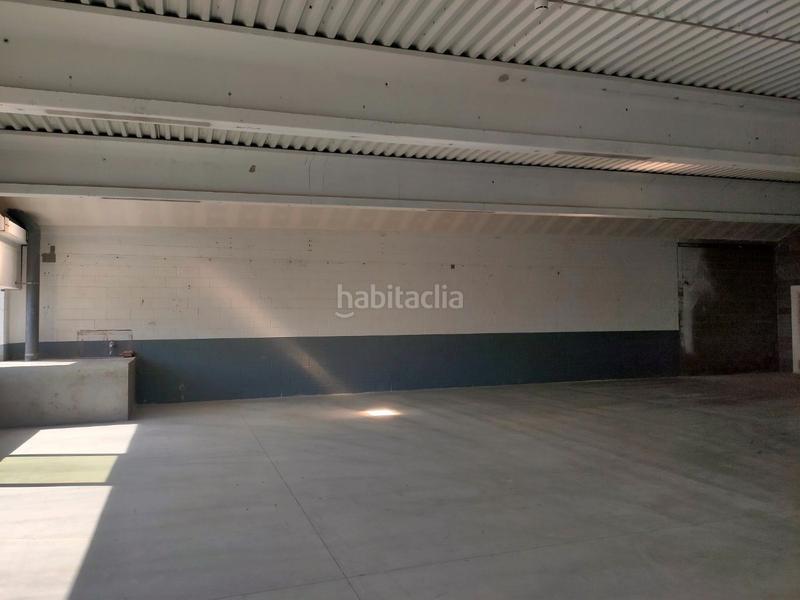 Foto 50225b12-b91f-4258-ae8e-d1e8325d89dd. Location local commercial avec chauffage dans Bufalà Badalona Foto 50225b12-b91f-4258-ae8e-d1e8325d89dd. Location local commercial avec chauffage dans Bufalà Badalona