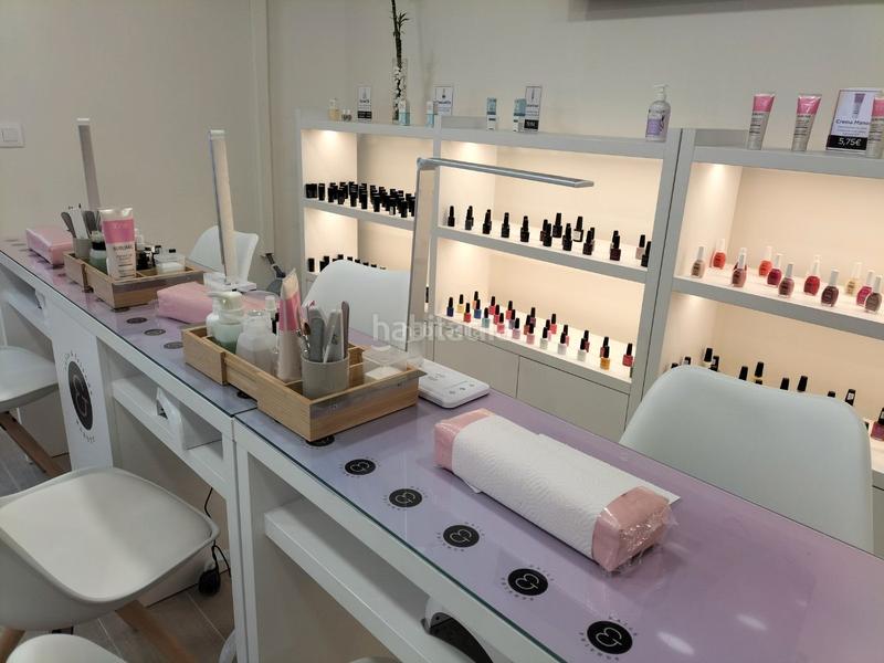 Foto 589a40d3-8537-4545-9321-ee481baba563. Traspaso local comercial traspaso con centro de estetica en Sant Boi de Llobregat Foto 589a40d3-8537-4545-9321-ee481baba563. Traspaso local comercial traspaso con centro de estetica en Sant Boi de Llobregat