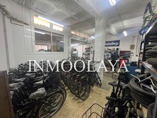 Traspàs Local Comercial a St. Pere - Sta. Caterina - El Born. Traspaso rent-a-bike con taller en pleno centro de barcelona Traspàs Local Comercial a St. Pere - Sta. Caterina - El Born. Traspaso rent-a-bike con taller en pleno centro de barcelona