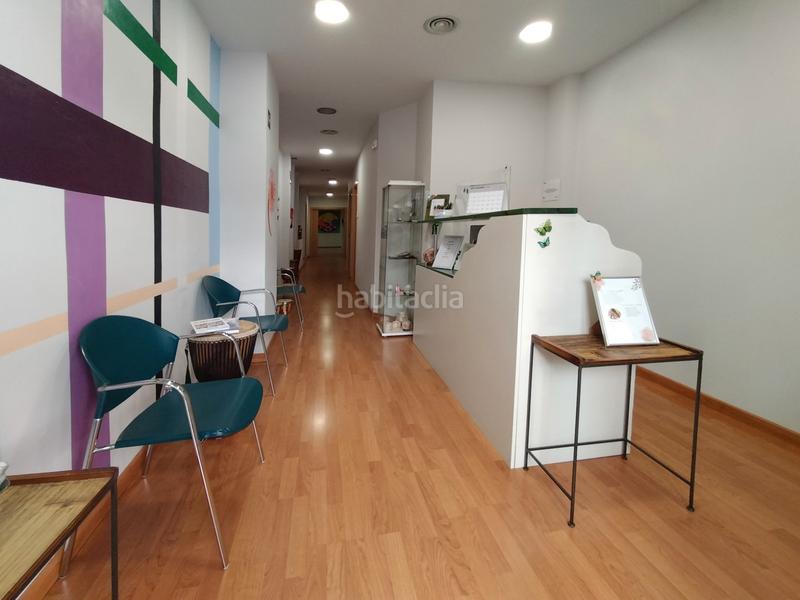 Foto e681e640-44f9-4b36-996f-3d83ec701a57. Local comercial a Can Vidalet Esplugues de Llobregat Foto e681e640-44f9-4b36-996f-3d83ec701a57. Local comercial a Can Vidalet Esplugues de Llobregat