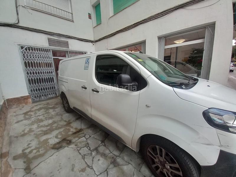 Foto eb773271-573b-4fe3-9f02-f588d5c187ba. Traspaso local comercial traspaso pescaderia con salida de humos en Blanes Foto eb773271-573b-4fe3-9f02-f588d5c187ba. Traspaso local comercial traspaso pescaderia con salida de humos en Blanes