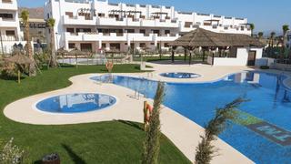 Apartament a San Juan de los Terreros. Moderno apartamento de 2 dormitorios con terraza y piscina a 650 Apartament a San Juan de los Terreros. Moderno apartamento de 2 dormitorios con terraza y piscina a 650