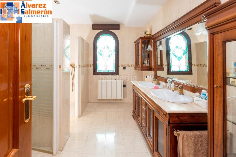 Foto 27bfa43e-8e20-4675-96a7-0a1e39c97024. Xalet amb aparcament piscina a Residencial Triana - Barrio Alto Gabias (Las) Foto 27bfa43e-8e20-4675-96a7-0a1e39c97024. Xalet amb aparcament piscina a Residencial Triana - Barrio Alto Gabias (Las)