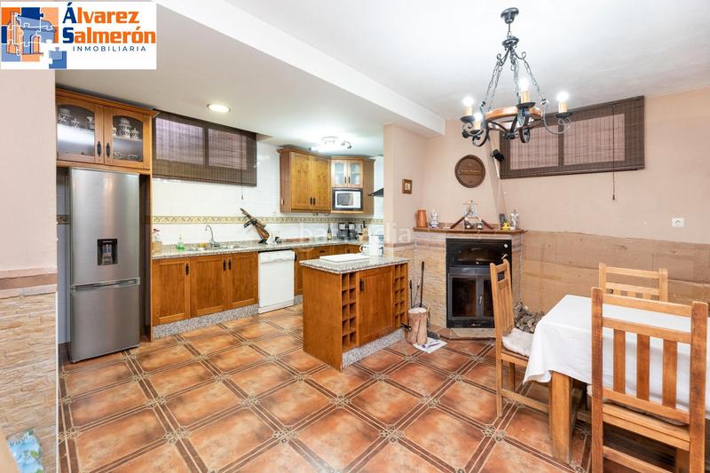 Foto a151d12c-e649-4b46-8eaf-0a1dad64d3a9. Xalet amb aparcament piscina a Residencial Triana - Barrio Alto Gabias (Las) Foto a151d12c-e649-4b46-8eaf-0a1dad64d3a9. Xalet amb aparcament piscina a Residencial Triana - Barrio Alto Gabias (Las)