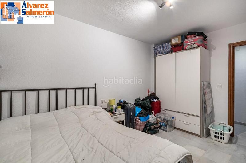 Foto 92d656b2-9b2d-4a42-971f-73afbeb04cb8. Pis amb calefacció aparcament a Bola de Oro Granada Foto 92d656b2-9b2d-4a42-971f-73afbeb04cb8. Pis amb calefacció aparcament a Bola de Oro Granada