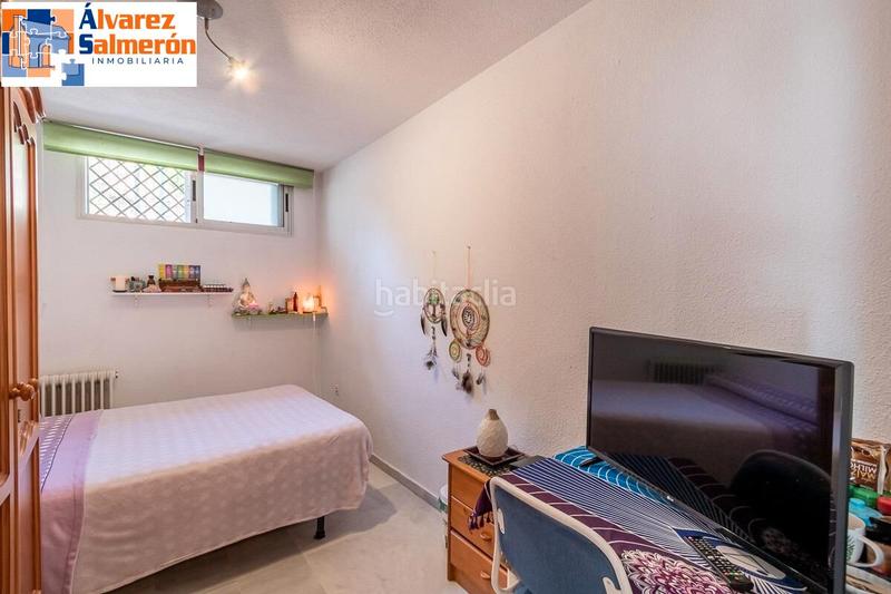 Foto c05c55ac-df94-43fc-9ede-af54dd09386f. Pis amb calefacció aparcament a Bola de Oro Granada Foto c05c55ac-df94-43fc-9ede-af54dd09386f. Pis amb calefacció aparcament a Bola de Oro Granada