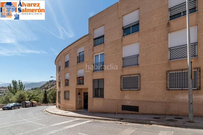 Foto dd18f5ec-8bb1-4980-819e-1444e6d6d13a. Pis amb calefacció aparcament a Bola de Oro Granada Foto dd18f5ec-8bb1-4980-819e-1444e6d6d13a. Pis amb calefacció aparcament a Bola de Oro Granada