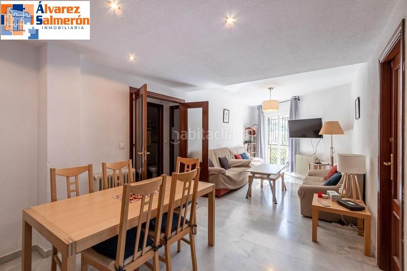 Foto f77d6d43-cadc-42e9-934b-a525968b7dfd. Pis amb calefacció aparcament a Bola de Oro Granada Foto f77d6d43-cadc-42e9-934b-a525968b7dfd. Pis amb calefacció aparcament a Bola de Oro Granada