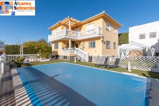 Chalet  Calle del abedul. ¡magnifico chalet independiente con calidades espectaculares y p Chalet  Calle del abedul. ¡magnifico chalet independiente con calidades espectaculares y p