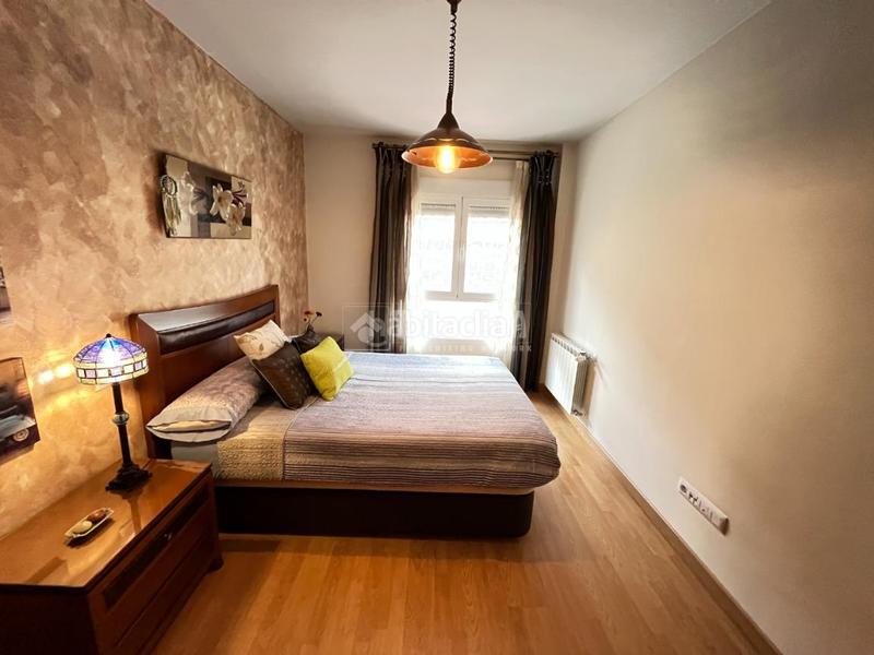 Foto 64a8b2b0-950d-4f10-b8f7-6fe0217a7ca6. Casa pareada casa en venta en Loeches Foto 64a8b2b0-950d-4f10-b8f7-6fe0217a7ca6. Casa pareada casa en venta en Loeches