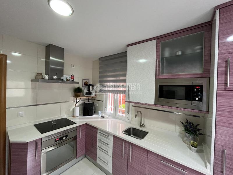 Foto 68c7eb53-6d90-42d0-8ccb-87612bbe5def. Casa pareada casa en venta en Loeches Foto 68c7eb53-6d90-42d0-8ccb-87612bbe5def. Casa pareada casa en venta en Loeches