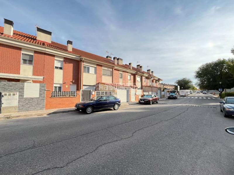 Foto cc69ae30-430b-493a-832f-c0f63b15cdc5. Casa pareada casa en venta en Loeches Foto cc69ae30-430b-493a-832f-c0f63b15cdc5. Casa pareada casa en venta en Loeches