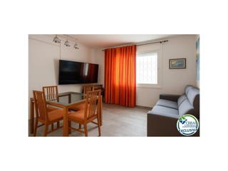 Pis  Sector moxo 1. Acogedor apartamento en empuriabrava, zona muga Pis  Sector moxo 1. Acogedor apartamento en empuriabrava, zona muga