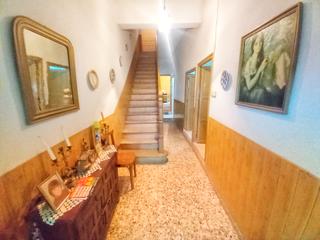 Casa adossada a Calle molino 7. Casona Casa adossada a Calle molino 7. Casona