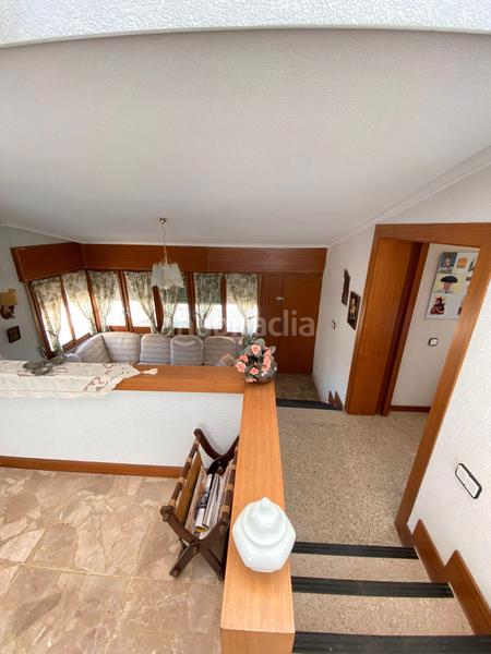 Foto ba33a811-6bc1-4511-a6ea-08fa177e2272. Chalet avec cheminée parking dans El Poblado - Abulagar Puertollano Foto ba33a811-6bc1-4511-a6ea-08fa177e2272. Chalet avec cheminée parking dans El Poblado - Abulagar Puertollano