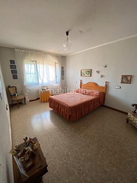 Foto d554cf05-1900-4108-b6e8-6cfdcd685680. Chalet avec cheminée parking dans El Poblado - Abulagar Puertollano Foto d554cf05-1900-4108-b6e8-6cfdcd685680. Chalet avec cheminée parking dans El Poblado - Abulagar Puertollano