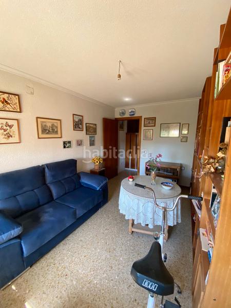 Foto fd112ad0-0038-4e95-a7e3-8ac45e29cd7d. Chalet avec cheminée parking dans El Poblado - Abulagar Puertollano Foto fd112ad0-0038-4e95-a7e3-8ac45e29cd7d. Chalet avec cheminée parking dans El Poblado - Abulagar Puertollano