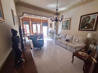 Maison jumelée à Centre. Elegante casa adosada en pleno centro Maison jumelée à Centre. Elegante casa adosada en pleno centro