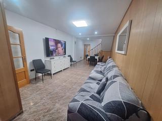 House  Carrer beciberri del. Preciosa casa con terraza en el centro de torreromeu House  Carrer beciberri del. Preciosa casa con terraza en el centro de torreromeu