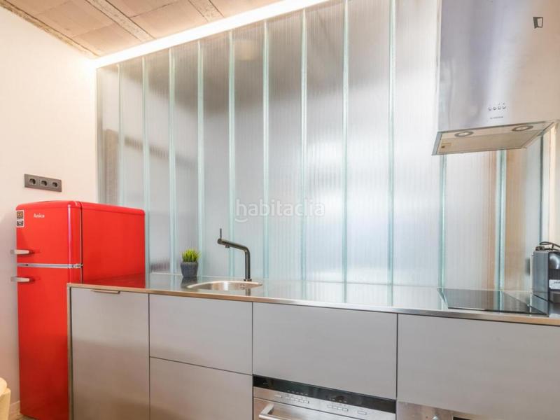 Foto e09de76a-e798-455e-86f2-9d18531e4efd. Lloguer apartament amb calefacció a Sant Gervasi - Galvany Barcelona Foto e09de76a-e798-455e-86f2-9d18531e4efd. Lloguer apartament amb calefacció a Sant Gervasi - Galvany Barcelona