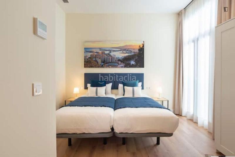 Foto e16753a4-609e-4c25-8843-f9545e9f4979. Miete studiowohnung in La Malagueta - Monte Sancha Málaga Foto e16753a4-609e-4c25-8843-f9545e9f4979. Miete studiowohnung in La Malagueta - Monte Sancha Málaga