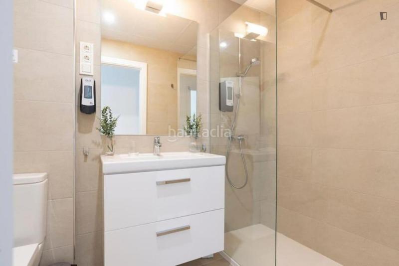 Foto 5ba57d4c-6db9-4976-bd69-56a2307638d5. Lloguer apartament a Martiricos - La Roca - La Rosaleda Málaga Foto 5ba57d4c-6db9-4976-bd69-56a2307638d5. Lloguer apartament a Martiricos - La Roca - La Rosaleda Málaga